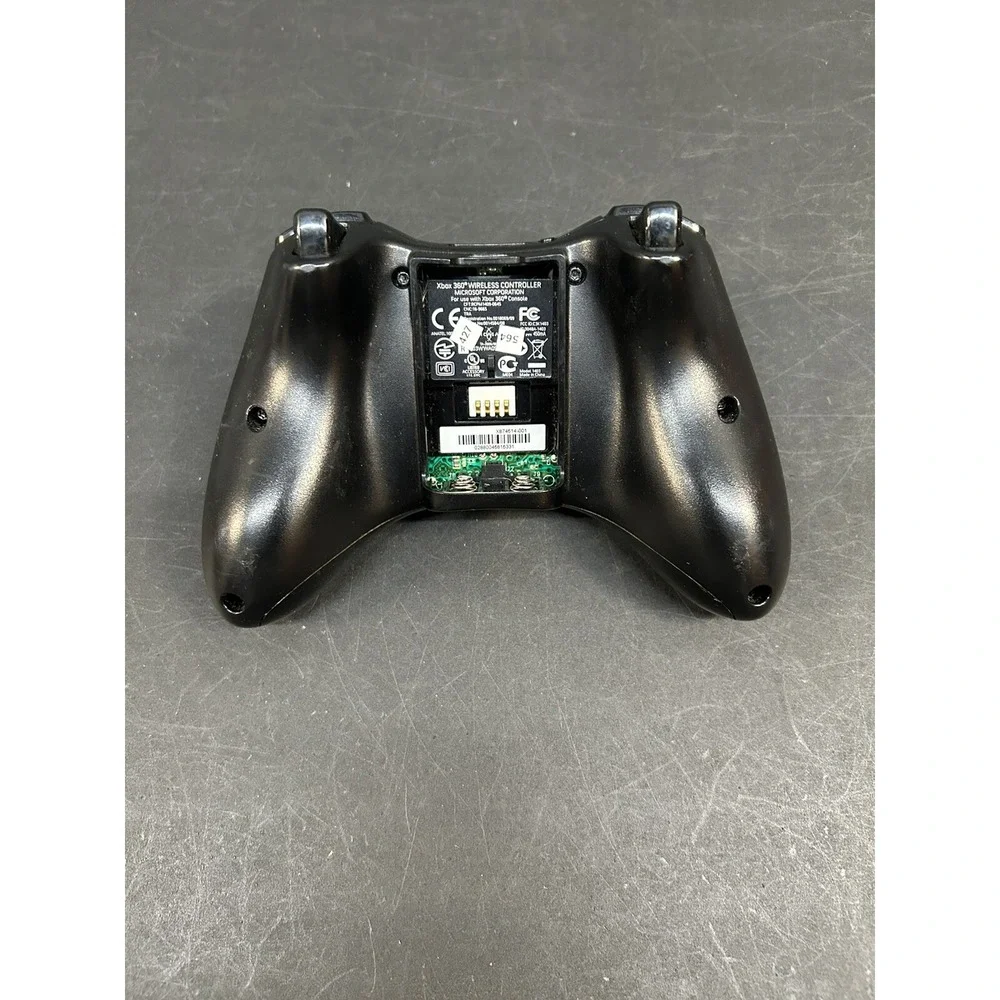 Limited Edition Microsoft Xbox 360 Camo Wireless Controller - Missing Back Cover